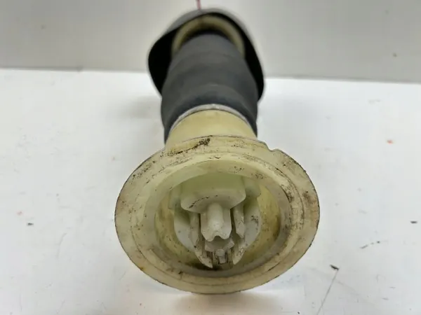 Airbag trasero BMW OEM MAM81965 - Usado image 6