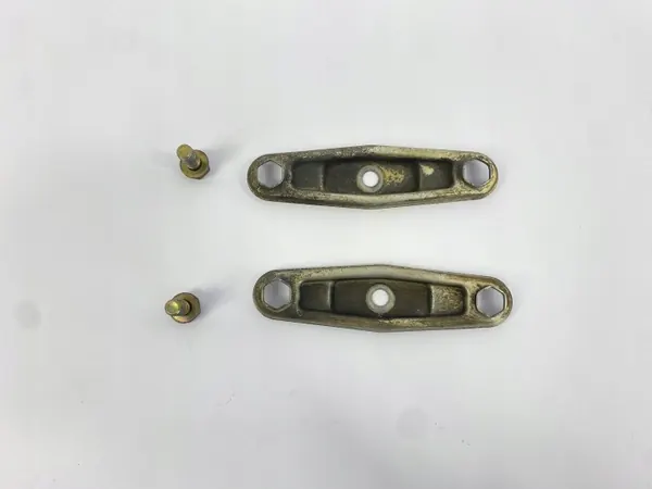 Placa de montaje inyector OEM 1020780041 image 2