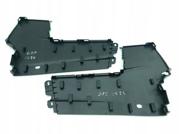 Renault Captur II 2022 Seitentunnelabdeckung OEM 00233461 image 3
