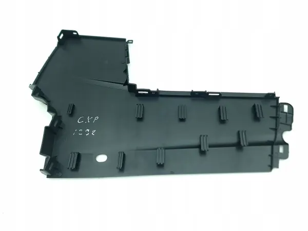 Renault Captur II 2022 Seitentunnelabdeckung OEM 00233461 image 6