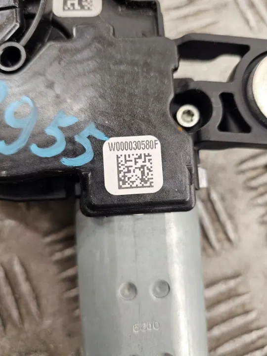Audi A3 8V Heckwischermotor OEM silniczek3k332 image 3