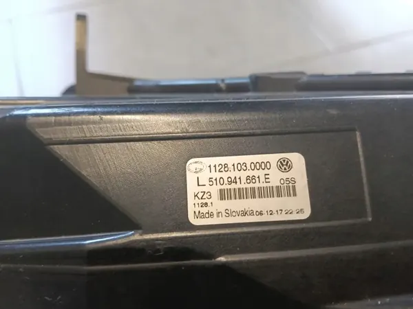 Vänster halogenstrålkastare OEM 510941661E VW Golf VII image 4