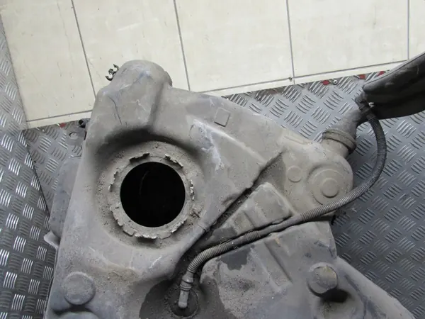 Réservoir VW Golf VI 08-12 1K0201022GM image 3