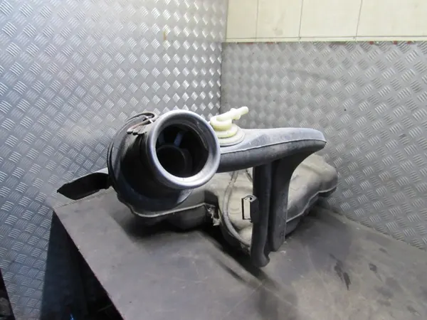 Réservoir VW Golf VI 08-12 1K0201022GM image 7