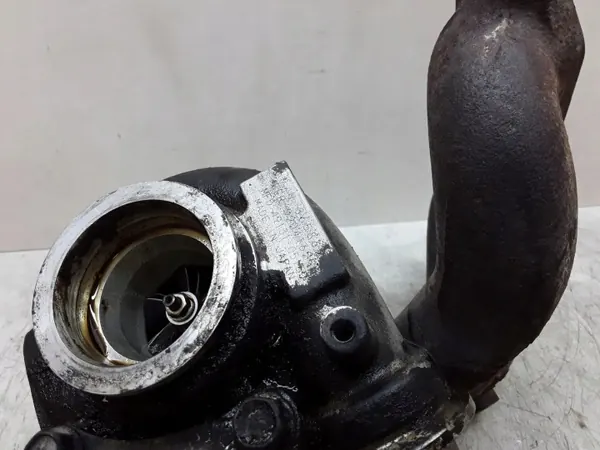 2003 Volvo XC90 Turbocompressor 2.9L 8658624 image 3
