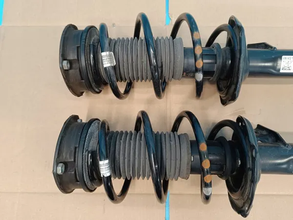 Ammortizzatore Anteriore SKODA KAROQ LIFT 1.5 TSI 110KW 2023 5Q3413031K image 2