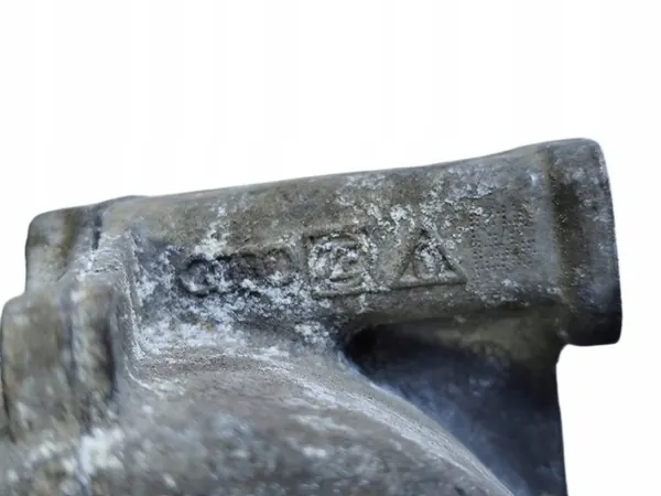 Soporte de motor AUDI A4 A5 8R0199381AE image 8