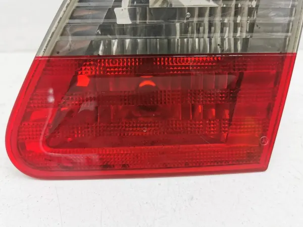 Mercedes-Benz B W245 2005 Luz Trasera de Maletero Derecha image 7