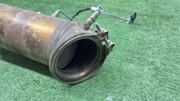 BMW 8631626 Katalysator & DPF - Gebruikt OEM-onderdeel image 3