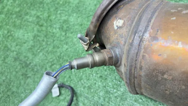 BMW 8631626 Katalysator & DPF - Gebruikt OEM-onderdeel image 9