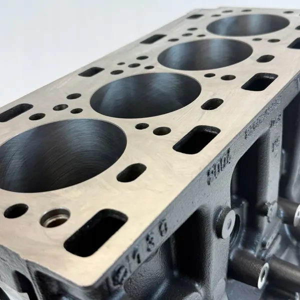 Renault OE Motorblock 2.5 DCI G9U - Renoverad image 6