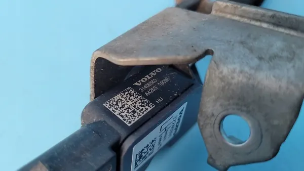 Sensor de nível do farol esquerdo VOLVO XC90 II 32246991 image 5