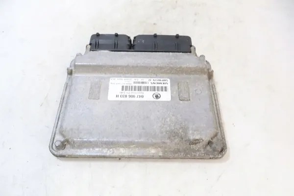 Moottorin tietokone Skoda Fabia I 1.4 image 3