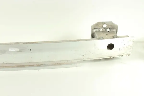 BMW F25 X3 F26 X4 Takapuskurin tukirauta 7210071 image 3