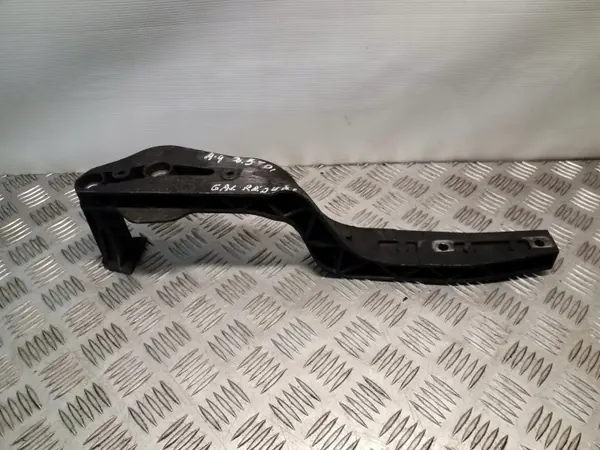 Support de réducteur arrière OEM 8D0599289 pour Audi A4 image 3