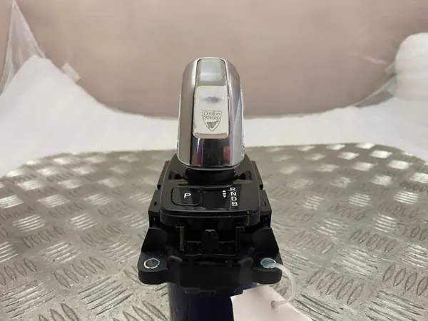 Levier de vitesse Volvo XC90 2016 OEM 31492562 - Occasion image 2