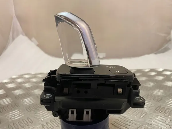 Levier de vitesse Volvo XC90 2016 OEM 31492562 - Occasion image 3