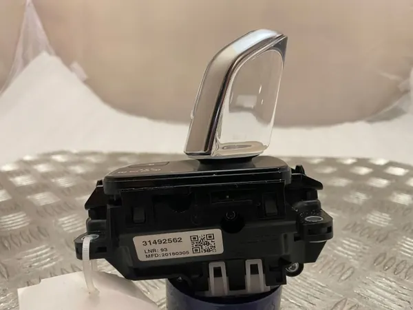 Levier de vitesse Volvo XC90 2016 OEM 31492562 - Occasion image 4