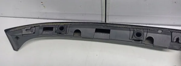 Spoiler de coffre Toyota Yaris IV OEM 76085-K0010 image 7