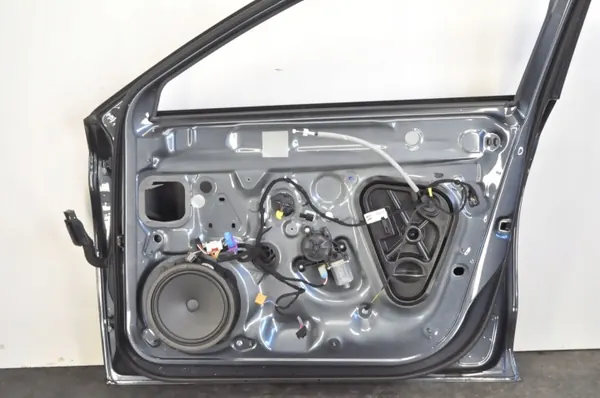 Cupra Vordere Rechte Tür OEM 258 - Gebraucht image 4