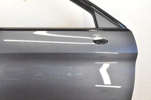 Cupra Vordere Rechte Tür OEM 258 - Gebraucht image 5