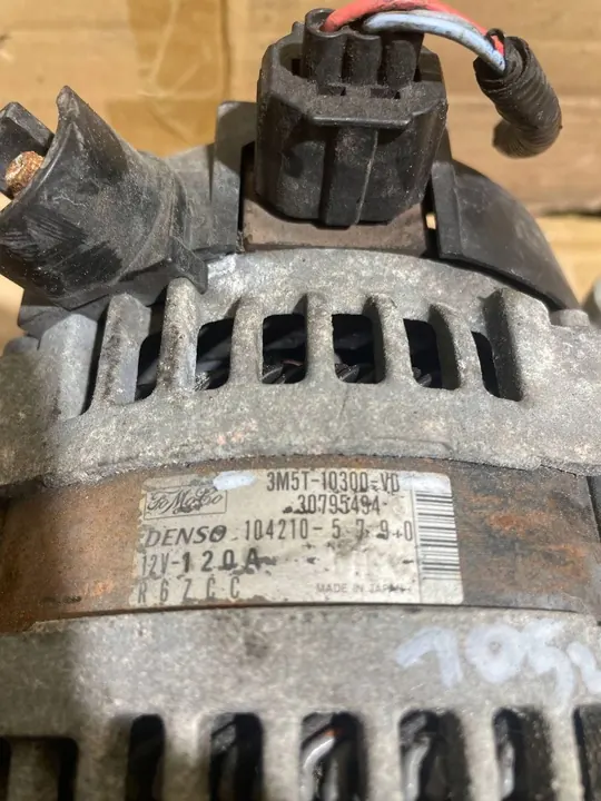 Vaihtovirtageneraattori Ford OE 3 M5T 10300VD image 3