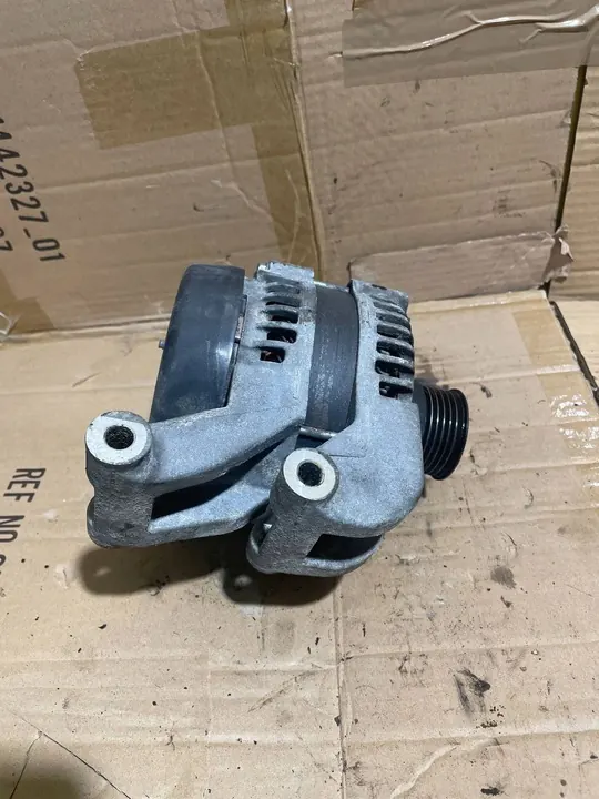 Vaihtovirtageneraattori Ford OE 3 M5T 10300VD image 7