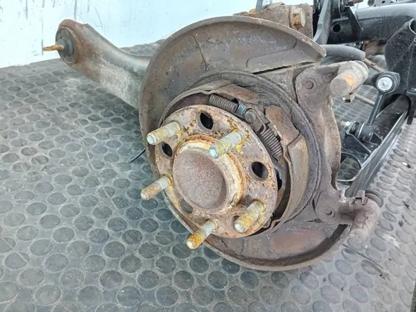 Dodge Caliber 2.0 CRD Heckquerlenker-Patrone OEM image 3