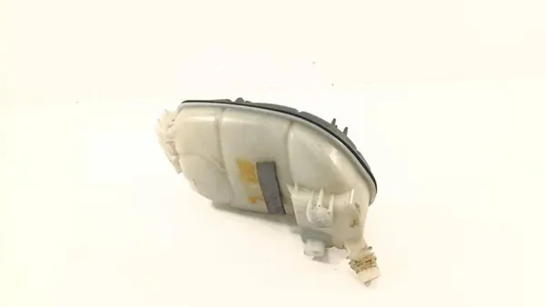 Réservoir d'expansion de liquide de refroidissement Mercedes-Benz GLA W156 2019 OEM A2465000049 image 10