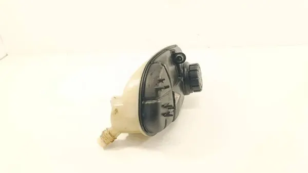 Réservoir d'expansion de liquide de refroidissement Mercedes-Benz GLA W156 2019 OEM A2465000049 image 3