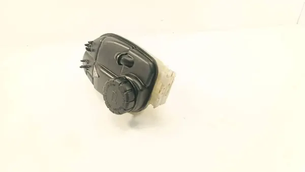 Réservoir d'expansion de liquide de refroidissement Mercedes-Benz GLA W156 2019 OEM A2465000049 image 6