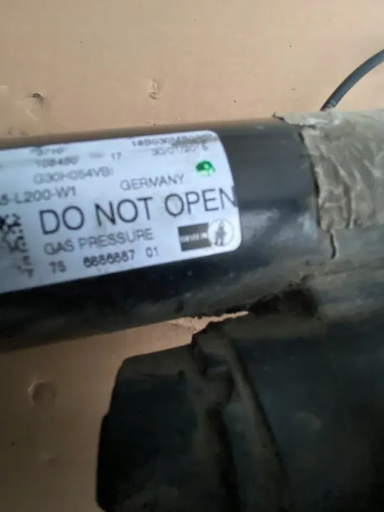 Ammortizzatore posteriore sinistro BMW 5 G30 6886887 VDC image 6