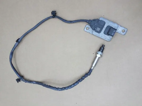 Sonde lambda NOX OEM 4G0907807D pour Audi A6/A7/A8 image 2