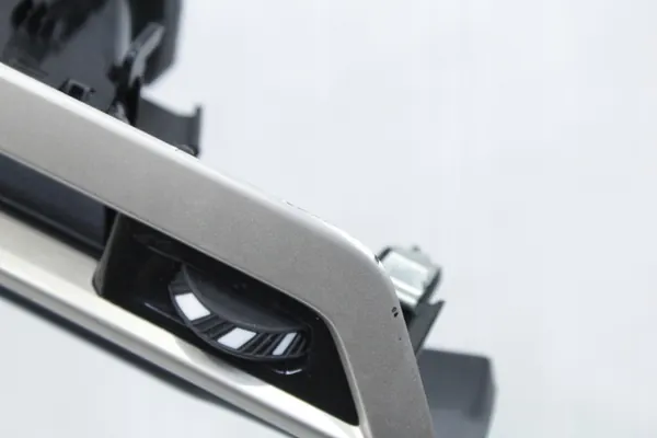 Konsoli tuuletusritilä OEM 9490661 BMW iX image 4