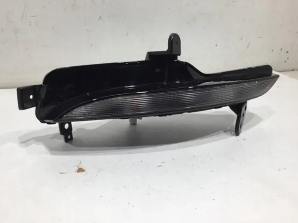 Renault Megane IV rechter Blinker OEM 261306376R image 3