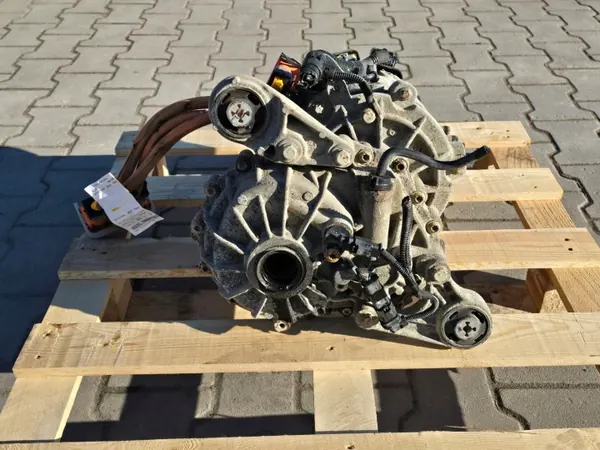 Motor Elétrico Citroen DS5 OEM 9800189280 - Usado image 4