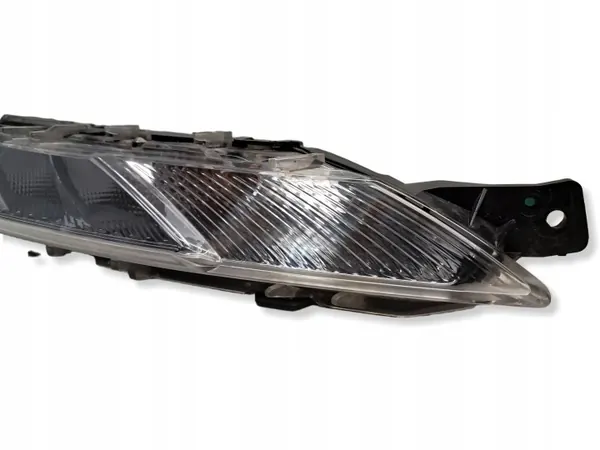 Citroen C4 Picasso II Direito LED DRL OEM 9676036280 image 5