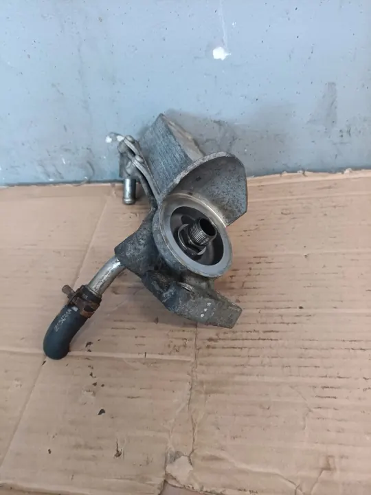 Refroidisseur d'huile OEM 04893200AC pour Dodge RAM 2500/3500 image 2