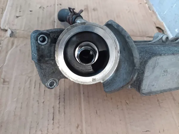 Refroidisseur d'huile OEM 04893200AC pour Dodge RAM 2500/3500 image 5