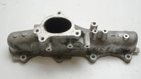 Colector de admisión Nissan OE OEM 140035X01A usado image 10