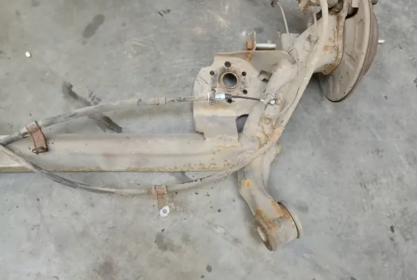 Hyundai I10 II Hinterachsschwinge OEM I10IIBELKATYLNA image 6
