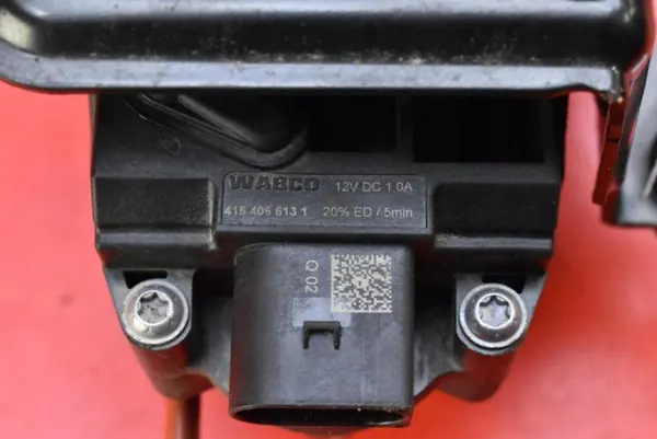 OEM 4KE616005E Ilmajousituskompressori Audi E-Tron image 8