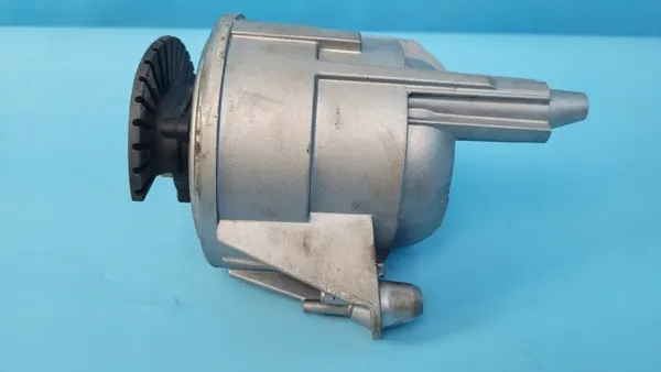Mercedes Moottorin Kiinnike OEM A2062400201 Vasen Sivu image 7