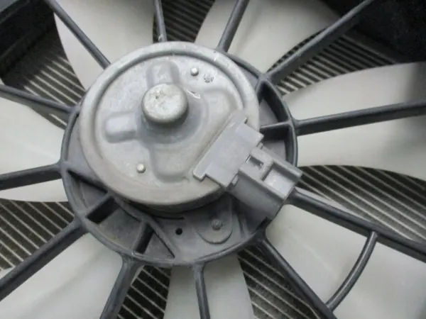 i-miev c-zero ion framkylarfläkt OEM image 6