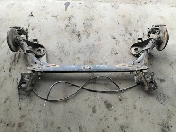 Viga de eje trasero con discos ABS OEM para VW New Beetle image 2