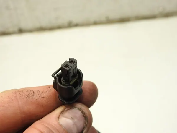 Sensor de temperatura de escape Chrysler 300C 3.0 CRD V6 OEM image 3