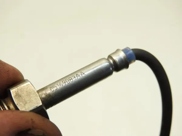 Sensor de temperatura de escape Chrysler 300C 3.0 CRD V6 OEM image 5