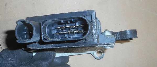 BMW 3 E46 esilämmitysmoduuli 7786821 image 3