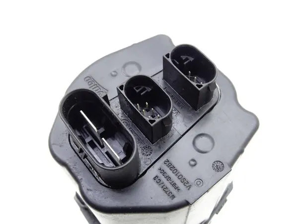 Motor Selector Cambios Mercedes OEM 824739 Usado image 3