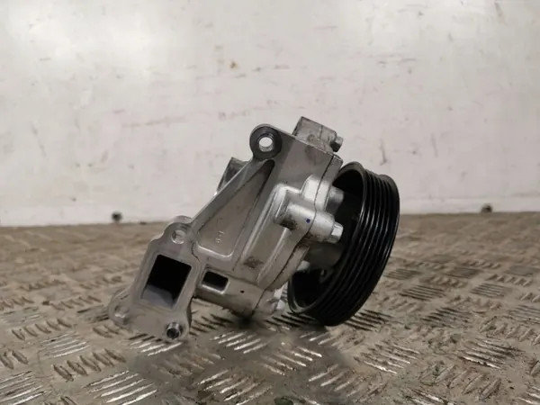 Vattenpump FBZ13715 för Hyundai Santa Fe 2019 image 4